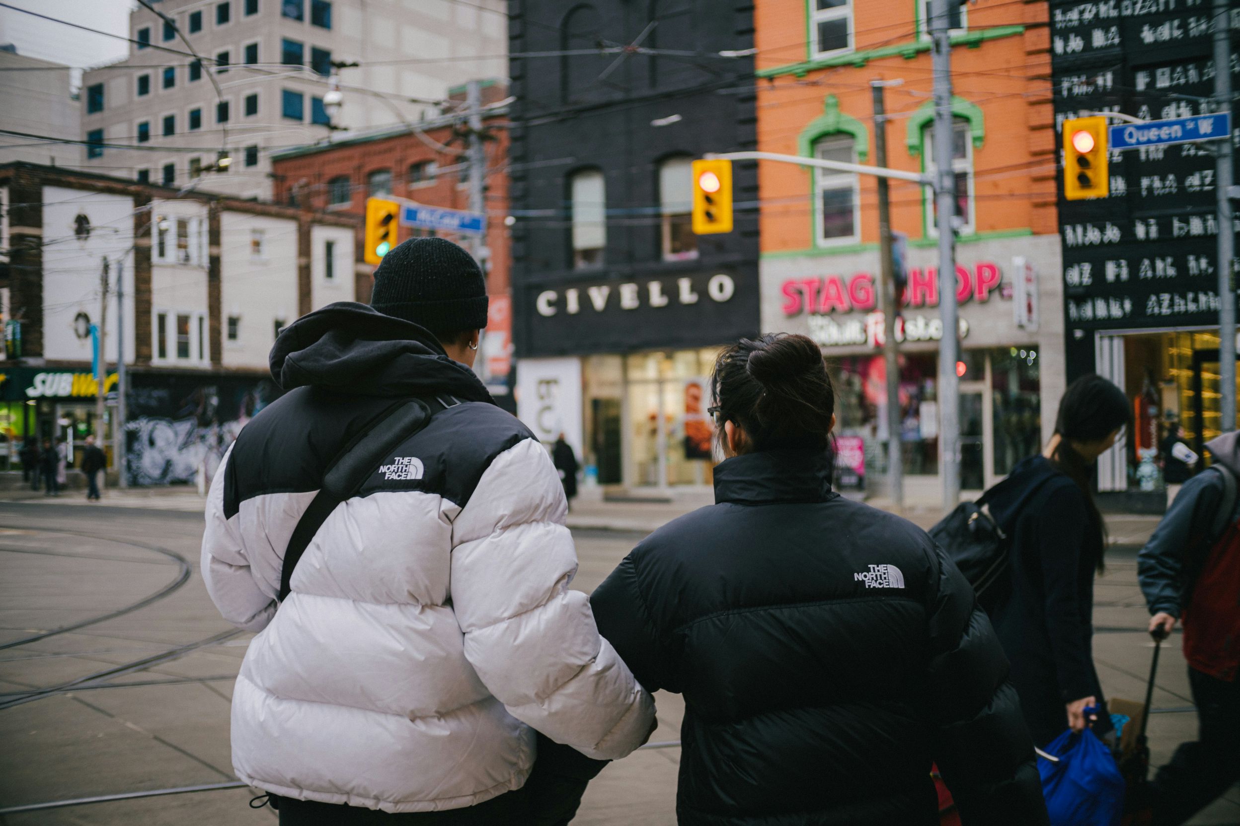 Cultural scavenger hunt in Toronto